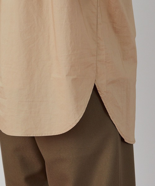 FRAPBOIS（フラボア）の「トラベルシーン プルオーバー（シャツ/ブラウス・レディース・ブラック/ベージュ・1/2）」の17枚目の写真