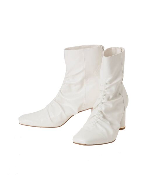 MERCURYDUO(マーキュリーデュオ)の「フロントギャザーブーツ(その他シューズ・レディース・オフホワイト/ブラック・36/38)」の2枚目の写真