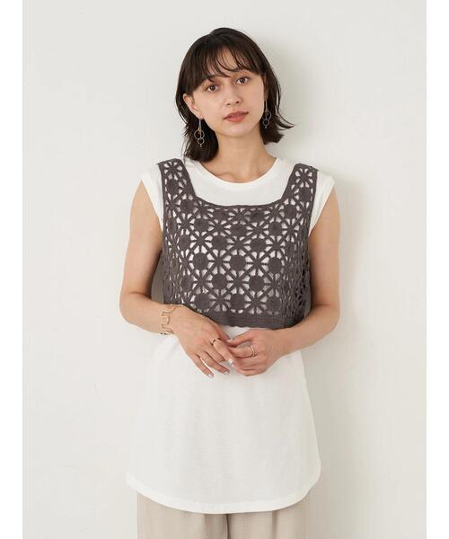 earth music&ecology（アースミュージックアンドエコロジー）の「【WEB限定】[SET2点]ベスト+プルオーバー ＊（Tシャツ/カットソー・レディース・チャコールグレー/アイボリー/ライトベージュ/ブラック・FREE）」の5枚目の写真