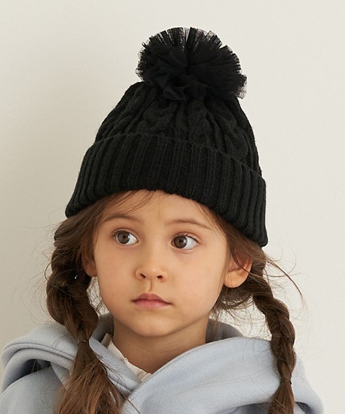 b・ROOM（ビールーム）の「チュール梵天つきニット帽（ニットキャップ/ビーニー・キッズ・ライトピンク/ブラック/アイボリー/サックスブルー・M/S）」の14枚目の写真