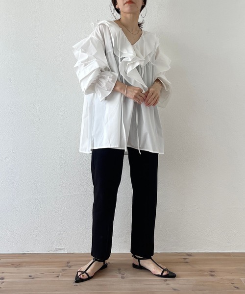 big collar frill blouse / 付け襟風ビッグカラーフリルブラウス