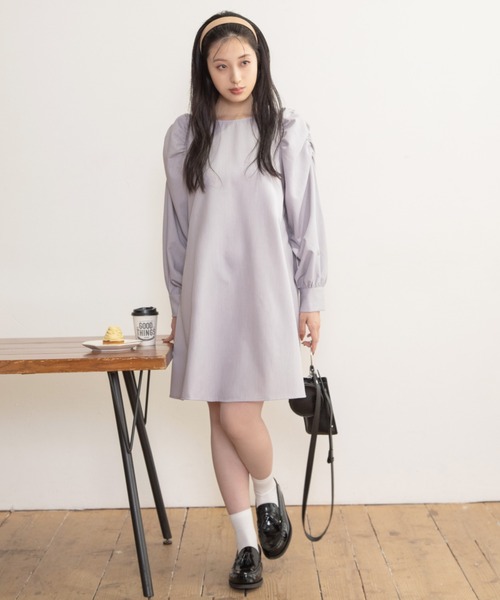 Mysa&Liina（ミーサリーナ）の「パワショルワンピース（ワンピース・レディース・ライトグレー/ベージュ/ブラウン・M）」の6枚目の写真