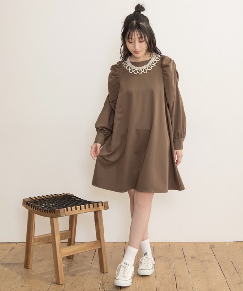 Mysa&Liina（ミーサリーナ）の「パワショルワンピース（ワンピース・レディース・ライトグレー/ベージュ/ブラウン・M）」の15枚目の写真