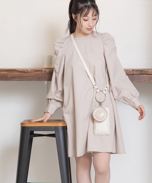 Mysa&Liina（ミーサリーナ）の「パワショルワンピース（ワンピース・レディース・ライトグレー/ベージュ/ブラウン・M）」の20枚目の写真