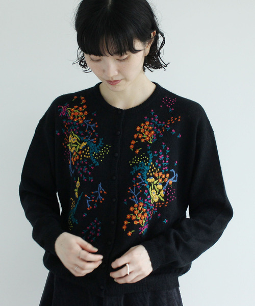 l'atelier du savon（アトリエドサボン）の「花束ハンド刺繍