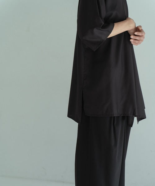 Utusiyo（ウツシヨ）の「drape shirt　颶風（シャツ/ブラウス・メンズ・ホワイト/ブラック・MEDIUM/LARGE）」の11枚目の写真