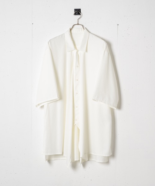 Utusiyo（ウツシヨ）の「drape shirt　颶風（シャツ/ブラウス・メンズ・ホワイト/ブラック・MEDIUM/LARGE）」の21枚目の写真