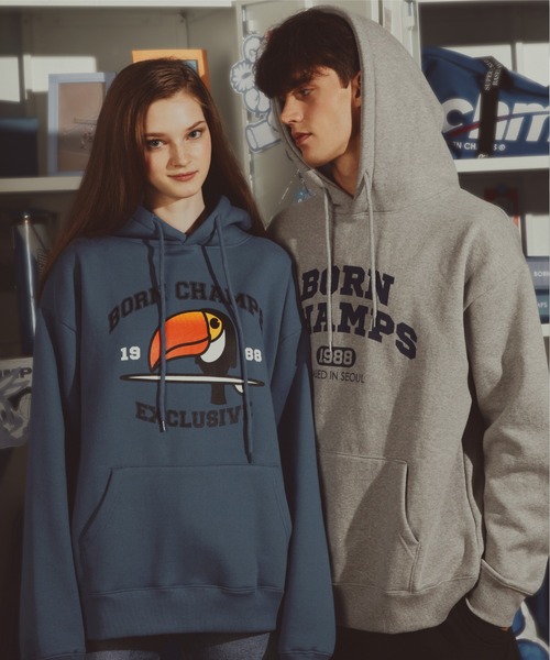 BORN CHAMPS(ボーンチャンプス)の「【BORN CHAMPS】BC ARCH LOGO HOODY / ボーンチャンプス BC アーチ ロゴ フーディー(パーカー・メンズ・ベージュ/グレー・SMALL/MEDIUM/LARGE)」の14枚目の写真