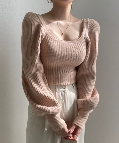 yuue' ( wear )(ユーイ)の「スクエアネックバルーンスリーブニット(ニット/セーター・レディース・チャコールグレー/ブラック/ブラウン/アイボリー/ライトピンク・FREE)」の5枚目の写真