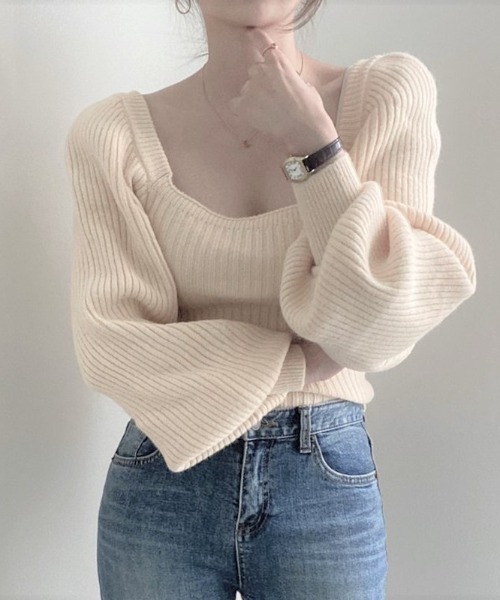 yuue' ( wear )(ユーイ)の「スクエアネックバルーンスリーブニット(ニット/セーター・レディース・チャコールグレー/ブラック/ブラウン/アイボリー/ライトピンク・FREE)」の2枚目の写真