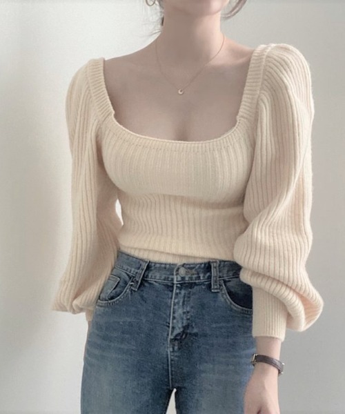 yuue' ( wear )(ユーイ)の「スクエアネックバルーンスリーブニット(ニット/セーター・レディース・チャコールグレー/ブラック/ブラウン/アイボリー/ライトピンク・FREE)」の18枚目の写真