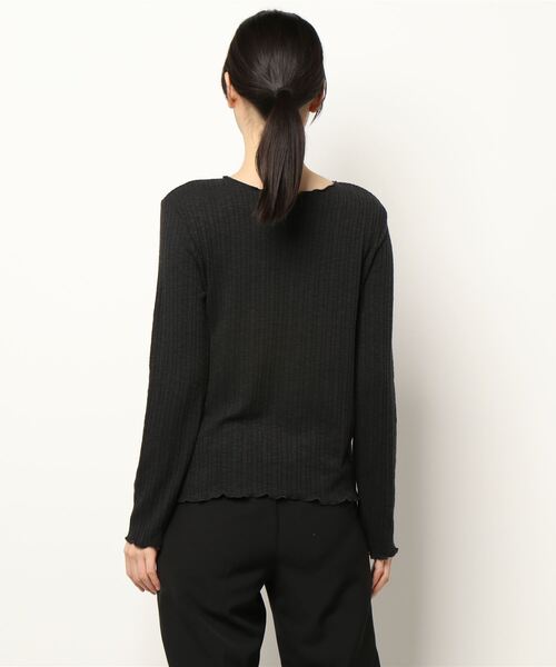 LOWRYS FARM（ローリーズファーム）の「ヘンリーメローＬＳ　239378（Tシャツ/カットソー・レディース・ベージュ/ブラック/オフホワイト/グリーン・FREE）」の18枚目の写真