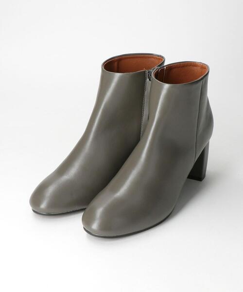 closet story（クローゼットストーリー）の「＜closet story（クローゼットストーリー）＞ラウンドトゥ ショートブーツ（ブーツ・レディース・ダークグレー/ブラック・23.5cm/24.5cm/24cm/23cm）」の8枚目の写真