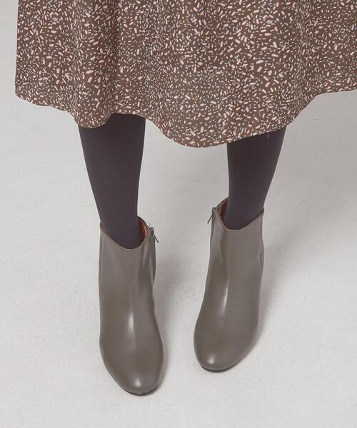 closet story（クローゼットストーリー）の「＜closet story（クローゼットストーリー）＞ラウンドトゥ ショートブーツ（ブーツ・レディース・ダークグレー/ブラック・23.5cm/24.5cm/24cm/23cm）」の7枚目の写真