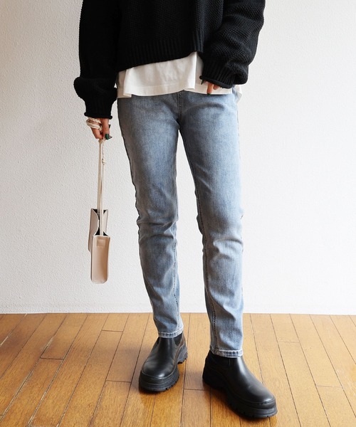 andme（アンドミー）の「ストレッチツイルハイウエストスキニーデニムパンツ（デニムパンツ・レディース・ブルー/ライトブルー・S/M/L）」の3枚目の写真