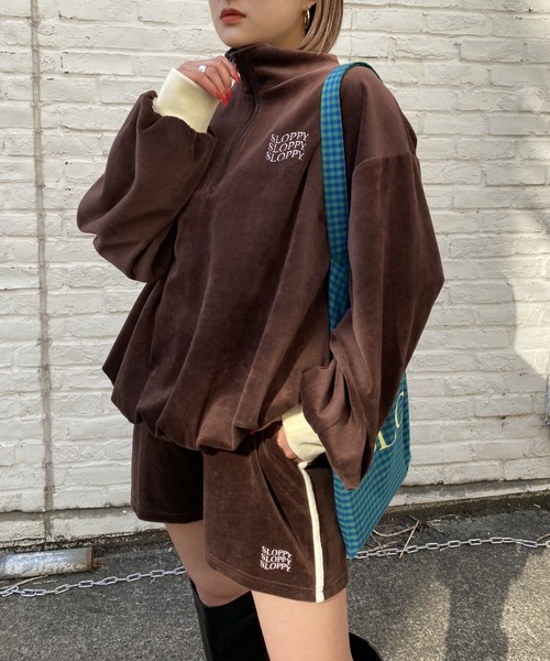 WHO'S WHO gallery（フーズフーギャラリー）の「【SLOPPY/スロッピー】ベロアハーフジップ（スウェット・レディース・ダークグリーン/ネイビー/ブラウン/グレー・FREE）」の6枚目の写真