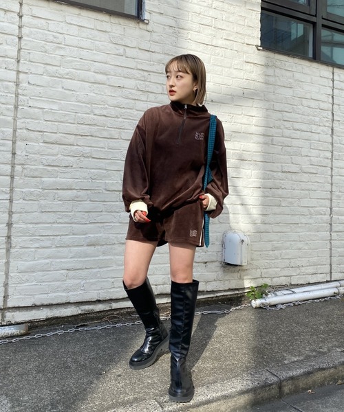 WHO'S WHO gallery（フーズフーギャラリー）の「【SLOPPY/スロッピー】ベロアハーフジップ（スウェット・レディース・ダークグリーン/ネイビー/ブラウン/グレー・FREE）」の8枚目の写真