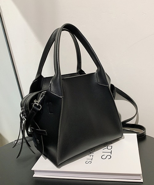 LA VORAGINE（ラ ヴォラジネ）の「バケット　2wayショルダーバッグ/ハンドバッグ（ショルダーバッグ・レディース・ブラック/ベージュ/ブラウン・FREE）」の2枚目の写真