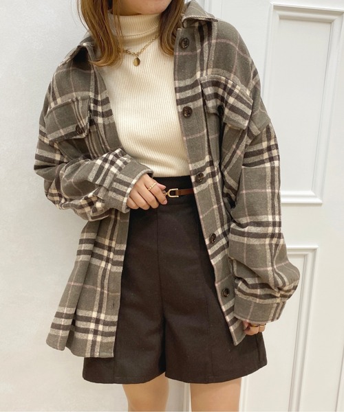 apres jour（アプレジュール）の「チェックオーバーチュニックシャツ【ZOZOTOWN限定アイテム】（シャツ/ブラウス・レディース・アイボリー/ライトベージュ/グリーン系その他・フリー/X-LARGE）」の3枚目の写真