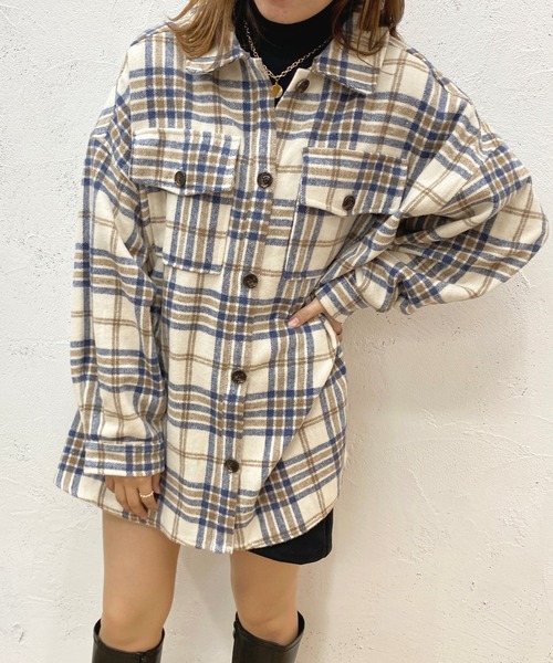 apres jour（アプレジュール）の「チェックオーバーチュニックシャツ【ZOZOTOWN限定アイテム】（シャツ/ブラウス・レディース・アイボリー/ライトベージュ/グリーン系その他・フリー/X-LARGE）」の4枚目の写真