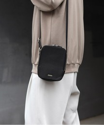 INTER FACTORY | DAISUKE - ミニマルレザーショルダーバッグ made in INTER FACTORY(ショルダーバッグ)