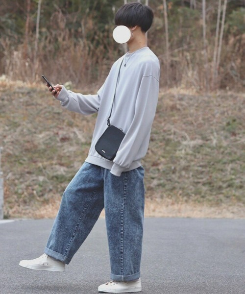 INTER FACTORY(インターファクトリー)の「ファッションインフルエンサー DAISUKE - ミニマルレザーショルダーバッグ made in INTER FACTORY(ショルダーバッグ・メンズ・ブラック・FREE)」の8枚目の写真