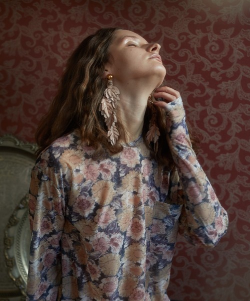 FUMIE TANAKA(フミエタナカ)の「【FUMIE=TANAKA/フミエタナカ】レザーツリーイヤリング F22S-52(イヤリング・レディース・アイボリー/キャメル・FREE)」の4枚目の写真