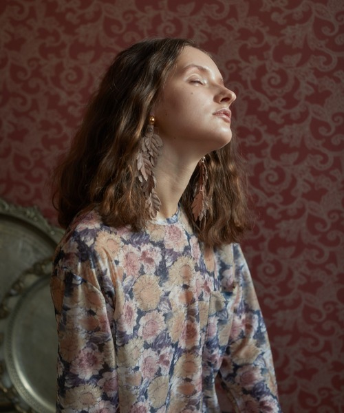 FUMIE TANAKA(フミエタナカ)の「【FUMIE=TANAKA/フミエタナカ】レザーツリーイヤリング F22S-52(イヤリング・レディース・アイボリー/キャメル・FREE)」の5枚目の写真