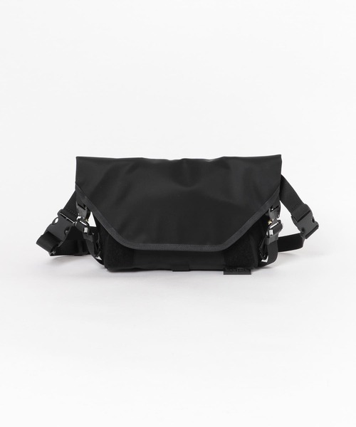 BAGJACK（バッグジャック）の「『別注』bagjack×URBAN RESEARCH　SB sputnik M（ショルダーバッグ・メンズ・ブラック・-）」の3枚目の写真