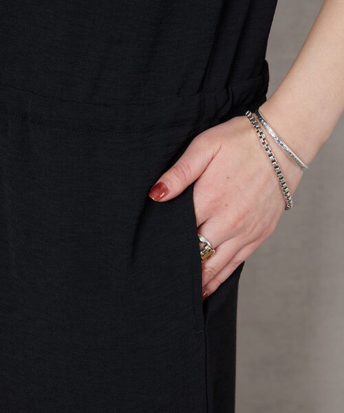 FREAK'S STORE（フリークスストア）の「▽【WEB限定】リラックスオールインワン（つなぎ/オールインワン・レディース・ブラック/パープル/オリーブ/ブルー/ナチュラル・SMALL/MEDIUM）」の10枚目の写真