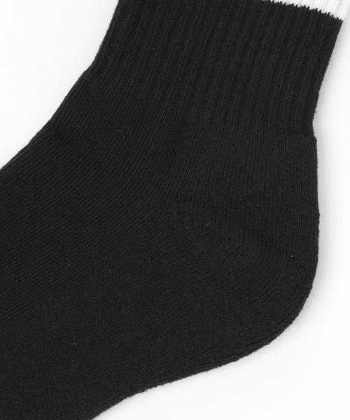 repipi armario(レピピ アルマリオ)の「カラフルラインロゴソックス(ソックス/靴下・キッズ・ブラック系その他/ホワイト/ベージュ/レッド/グリーン系その他・FREE)」の7枚目の写真