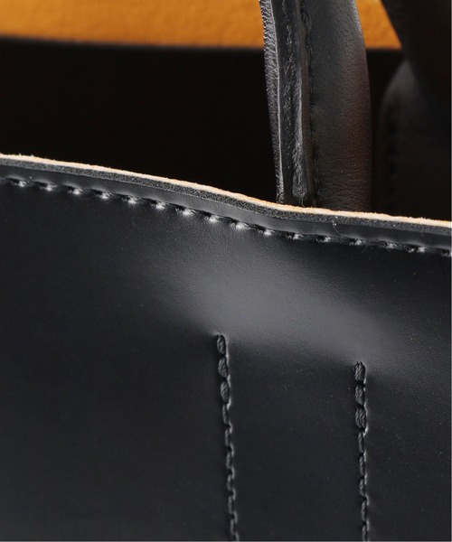 ピエニ Kaari カーリ Tote Lサイズ バッグ PIENI（ピエニ）の「【PIENI / ピエニ】Kaari TOTE L / カーリ