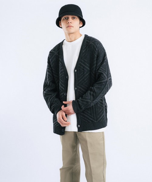 Ressaca(レサーカ)の「Revo./レヴォ 総柄ジャガード編みカーディガン(カーディガン/ボレロ・メンズ・ブラック/ベージュ系その他/ブラック系その他/ベージュ・M/L)」の13枚目の写真