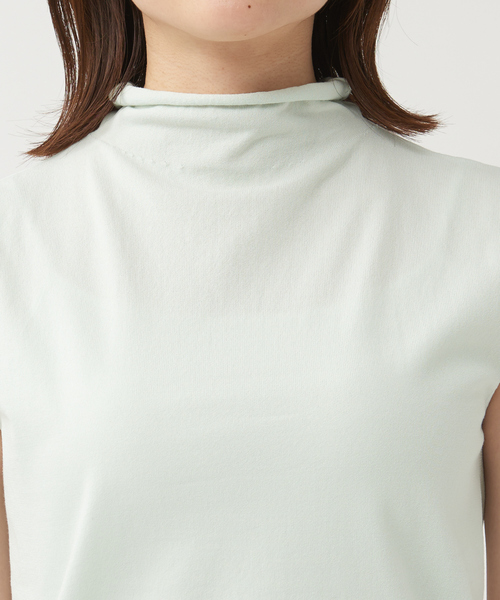qualite（カリテ）の「《アンサンブル対応》コットンストレッチノースリーブニット（ニット/セーター・レディース・チャコールグレー/オフホワイト/セージグリーン・フリー）」の22枚目の写真