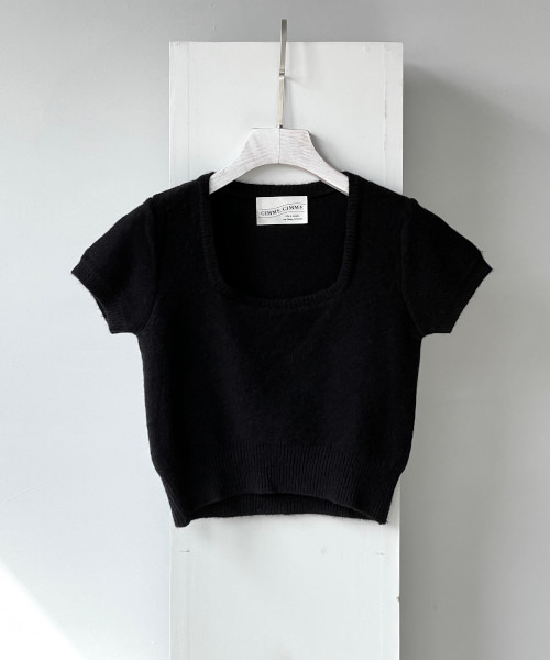 GIMME GIMME（ギミーギミー）の「【GIMME GIMME】Short-sleeved knit gimw22s009（ニット/セーター・レディース・ブラック/ホワイト・FREE）」の10枚目の写真