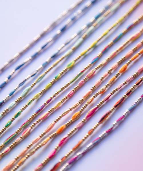 チャイハネ(チャイハネ)の「【チャイハネ】カラリラミサンガ(ブレスレット・メンズ・パープル/ネイビー/グレー/コーラル/ミント/ブラック×レッド/カラフル/イエロー×グリーン/ピンク×イエロー/オレンジ/ブルー/ピンク・FREE)」の18枚目の写真