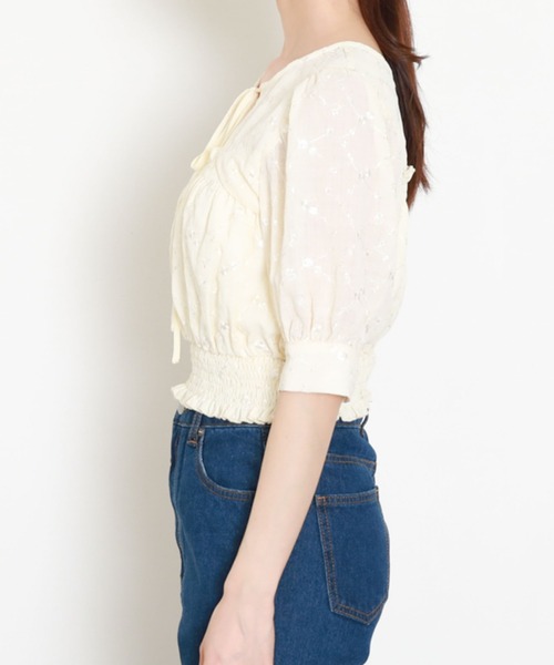 archives（アルシーヴ）の「デコルテデザイン２ｗａｙブラウス（シャツ/ブラウス・レディース・ブラック/グリーン/アイボリー・MEDIUM）」の8枚目の写真