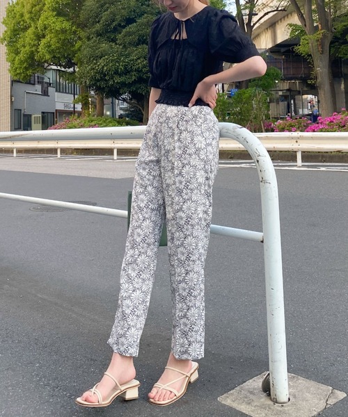 archives（アルシーヴ）の「デコルテデザイン２ｗａｙブラウス（シャツ/ブラウス・レディース・ブラック/グリーン/アイボリー・MEDIUM）」の11枚目の写真