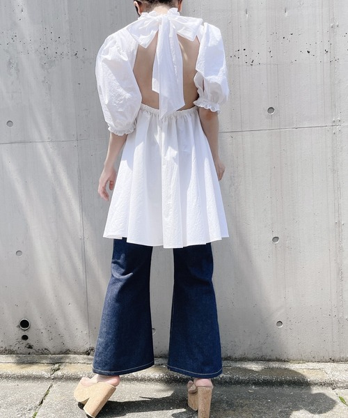 lilLilly（リルリリー）の「バックリボンシャツドレス（ワンピース・レディース・ホワイト/ブラック/ベージュ・FREE）」の8枚目の写真