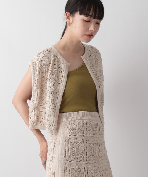 LOWRYS FARM（ローリーズファーム）の「オープンワークニットジレ　346342（ベスト・レディース・ブラック/ブラウン/アイボリー・FREE）」の2枚目の写真