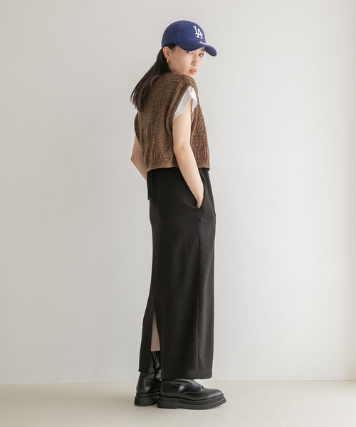 LOWRYS FARM（ローリーズファーム）の「オープンワークニットジレ　346342（ベスト・レディース・ブラック/ブラウン/アイボリー・FREE）」の5枚目の写真