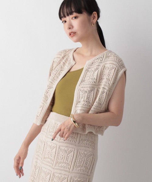 LOWRYS FARM（ローリーズファーム）の「オープンワークニットジレ　346342（ベスト・レディース・ブラック/ブラウン/アイボリー・FREE）」の16枚目の写真