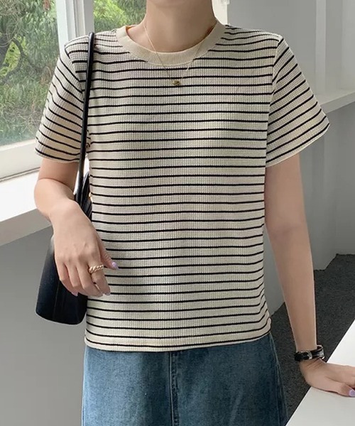 Auntie Rosa(アンティローザ)の「シンプルボーダーカットソー(Tシャツ/カットソー・レディース・ブラック/ベージュ・FREE)」の1枚目の写真