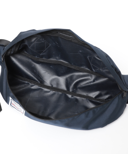 JOURNAL STANDARD relume（ジャーナルスタンダード　レリューム）の「《予約》【HINE SNOWBRIDGE / ハイン スノウブリッジ】別注 WEST BAG（ボディバッグ/ウエストポーチ・メンズ・ネイビー/レッド・FREE）」の16枚目の写真