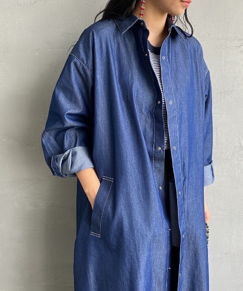 UNIVERSAL OVERALL（ユニバーサルオーバーオール）の「【LaLa Begin12・1月号掲載】[UNIVERSAL OVERALL/ユニバーサルオーバーオール] 別注 ロング丈シャツワンピース（ワンピース・レディース・ネイビー/グレー/インディゴブルー/ワンウォッシュ・F）」の10枚目の写真