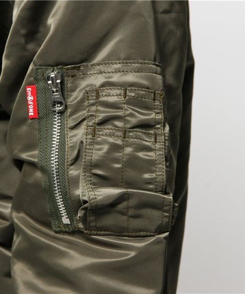 OUTLET(アウトレット)の「【WHO'S WHO gallery】EM中綿入リBIGMA-1(MA-1・メンズ・カーキ・FREE)」の7枚目の写真