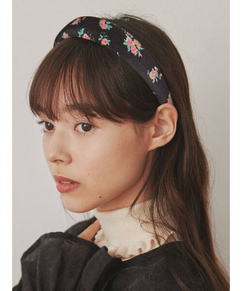 merry jenny（メリージェニー）の「floralベロアカチューシャ（カチューシャ・レディース・オフホワイト/ブラック・FREE）」の13枚目の写真