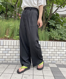 ワイドタックイージースラックス