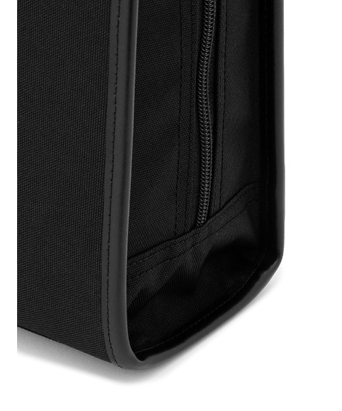 Perfect Suit FActory（パーフェクトスーツファクトリー）の「シングルルーム バッグ【リクルート対応】ブラック（ビジネスバッグ・メンズ・その他・FREE）」の5枚目の写真