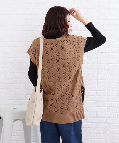 SHOO・LA・RUE(シューラルー)の「◆透かし柄 ゆるシルエット ベスト(ベスト・レディース・ブラック/ナチュラル/キャメル/ピンク系・00)」の13枚目の写真